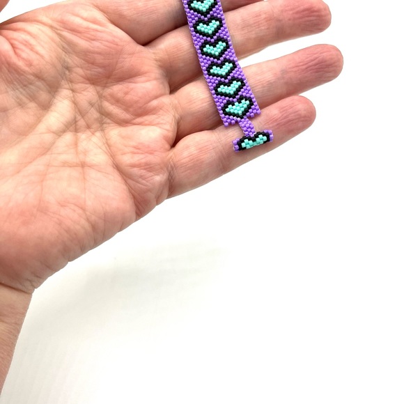 HAND CRAFTED Beaded Turquoise Hearts Bracelet - Picture 8 of 8